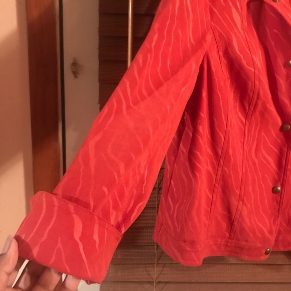 4/$15–RQT JACKET - Picture 4 of 4